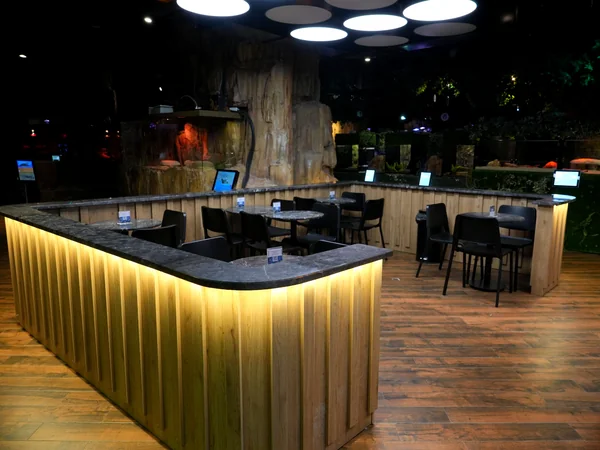 emaar-akvaryum-cafe-oturma-alani